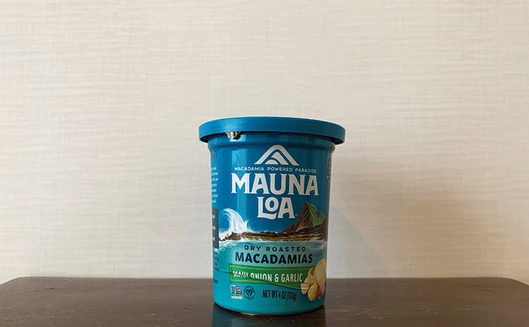Mauna Loa　Maui Onion & Garlic Macadamia Nuts　6.99ドル/Don Quijote