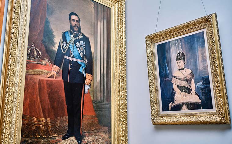 イオラニ宮殿に展示しているカラカウア王の肖像画<br />
写真提供:Hawaii Tourism Authority (HTA) / Ben Ono