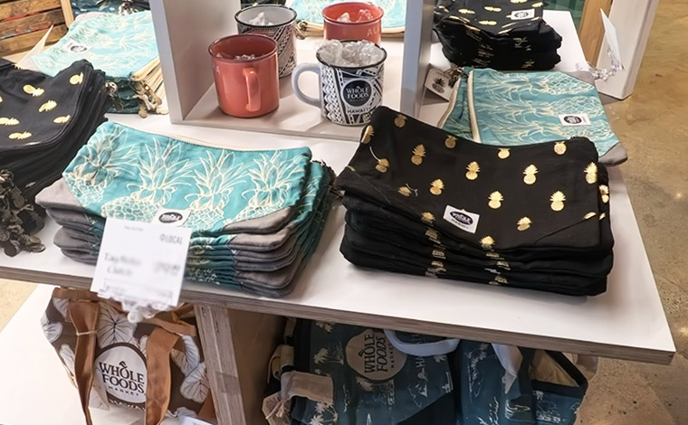 タグアロハクラッチ　29.99ドル