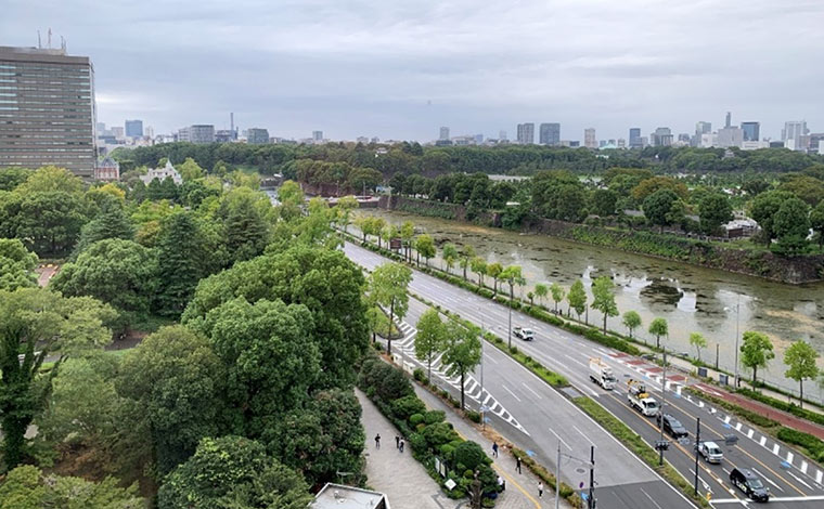 皇居を見渡す開放的な雰囲気の日比谷バケーション・ギャラリー