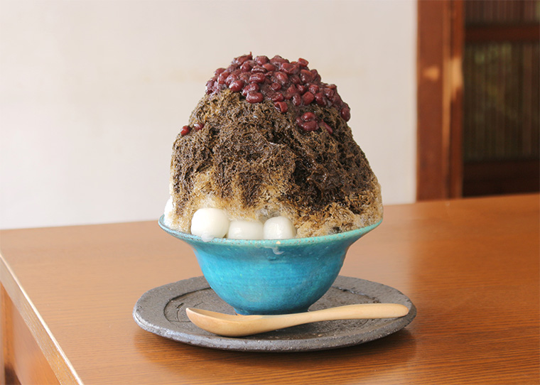 ほうじ茶みるく金時（写真提供：omo cafe）